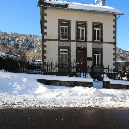 Maison Mont-dore, 8 Pieces, 8 Personnes - Fr-1-608-5 Casa de Férias Le Mont-Dore
